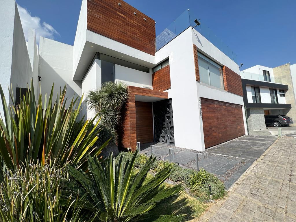 Casa en Venta en Lomas de Angelópolis
